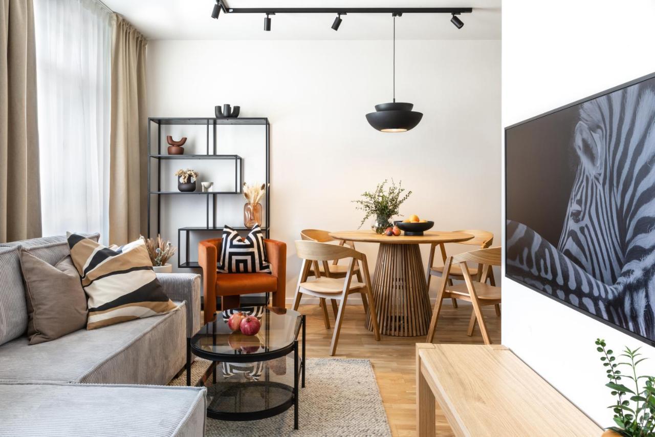 פראג Turnkey I Republic Square Apartments מראה חיצוני תמונה